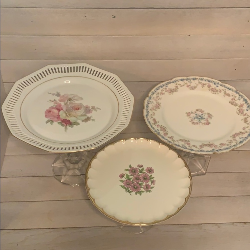 Vintage small platters, gorgeous!